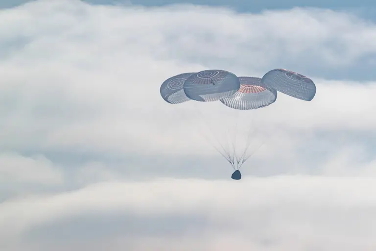 Quatro astronautas regressam à Terra após 237 dias na Estação Espacial Internacional